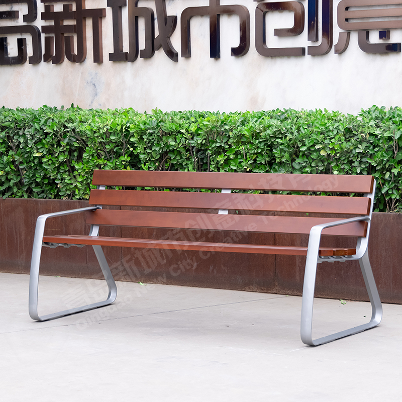 YH Cast Aluminum Park Chair