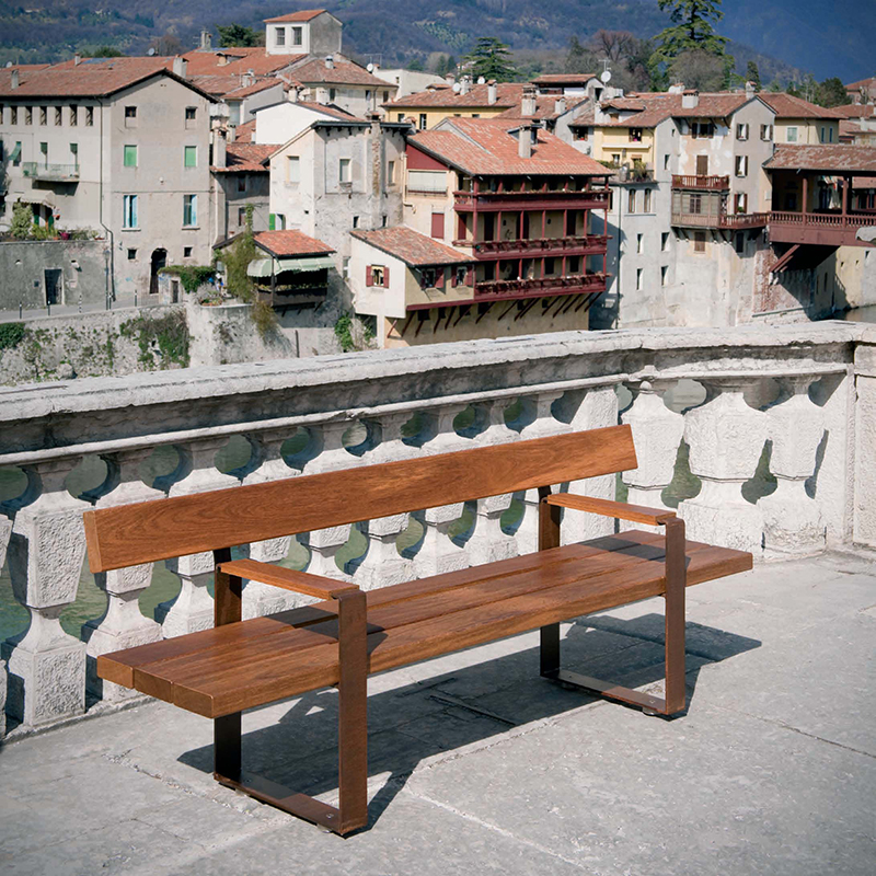 GN Corten Park Chair