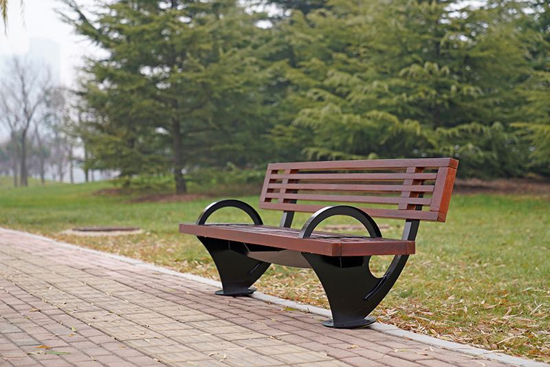 PSFK Carbon Steel Outdoor Chair