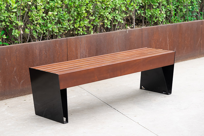 BD Carbon Steel Outdoor Chair