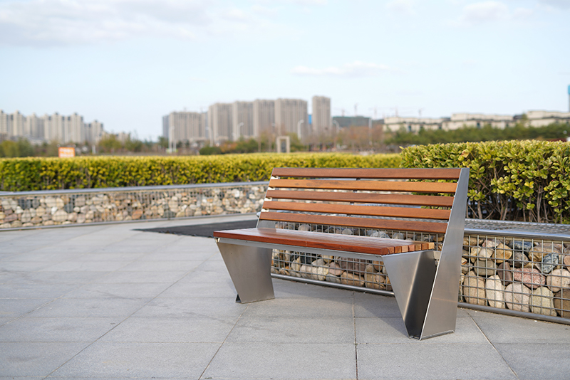 LZH Carbon Steel Park Chair