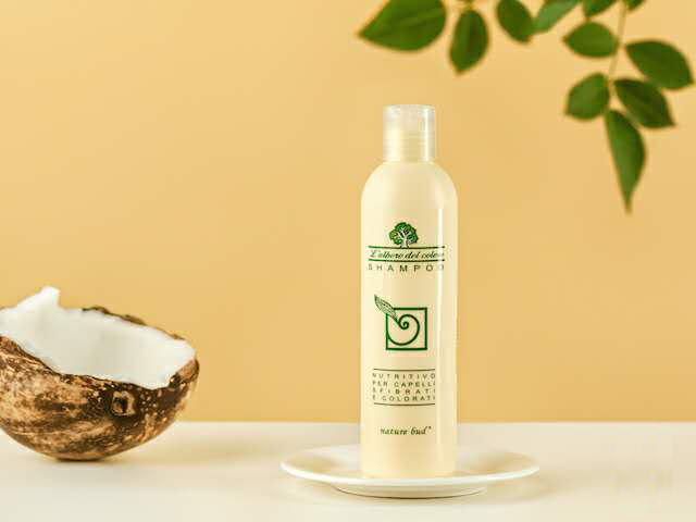 nature bud Nourishing Shampoo 250ml