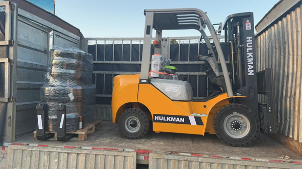 Successful Shipment and Comprehensive Service for South African Forklift Order