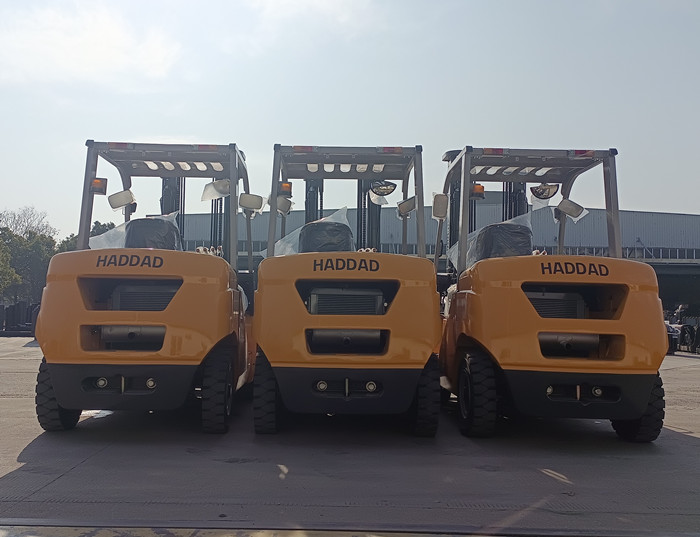 HULKMAN Delivers 3Units 5-Ton Forklifts to Israel, Enhancing Working Efficiency
