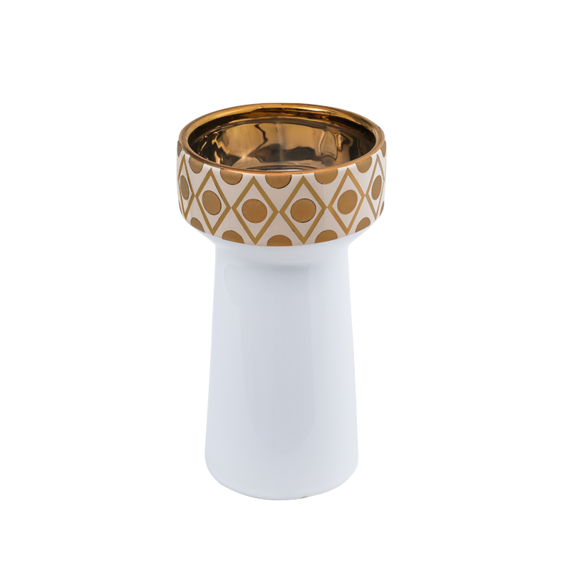 Arman Vase Gold Decor