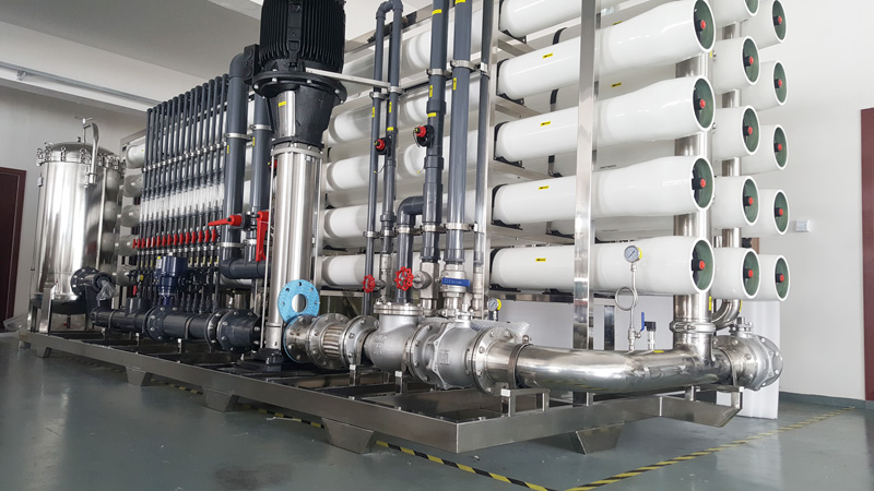 What is commercial reverse osmosis system?