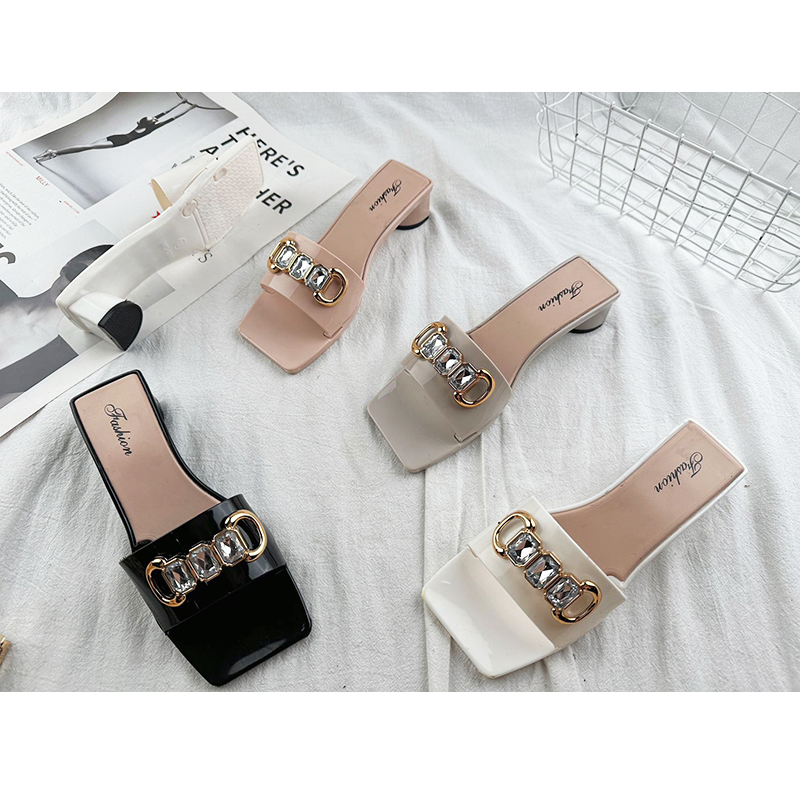 Women's Black Leather Diamond Slippers