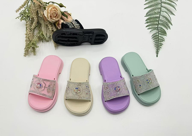 color diamond slippers