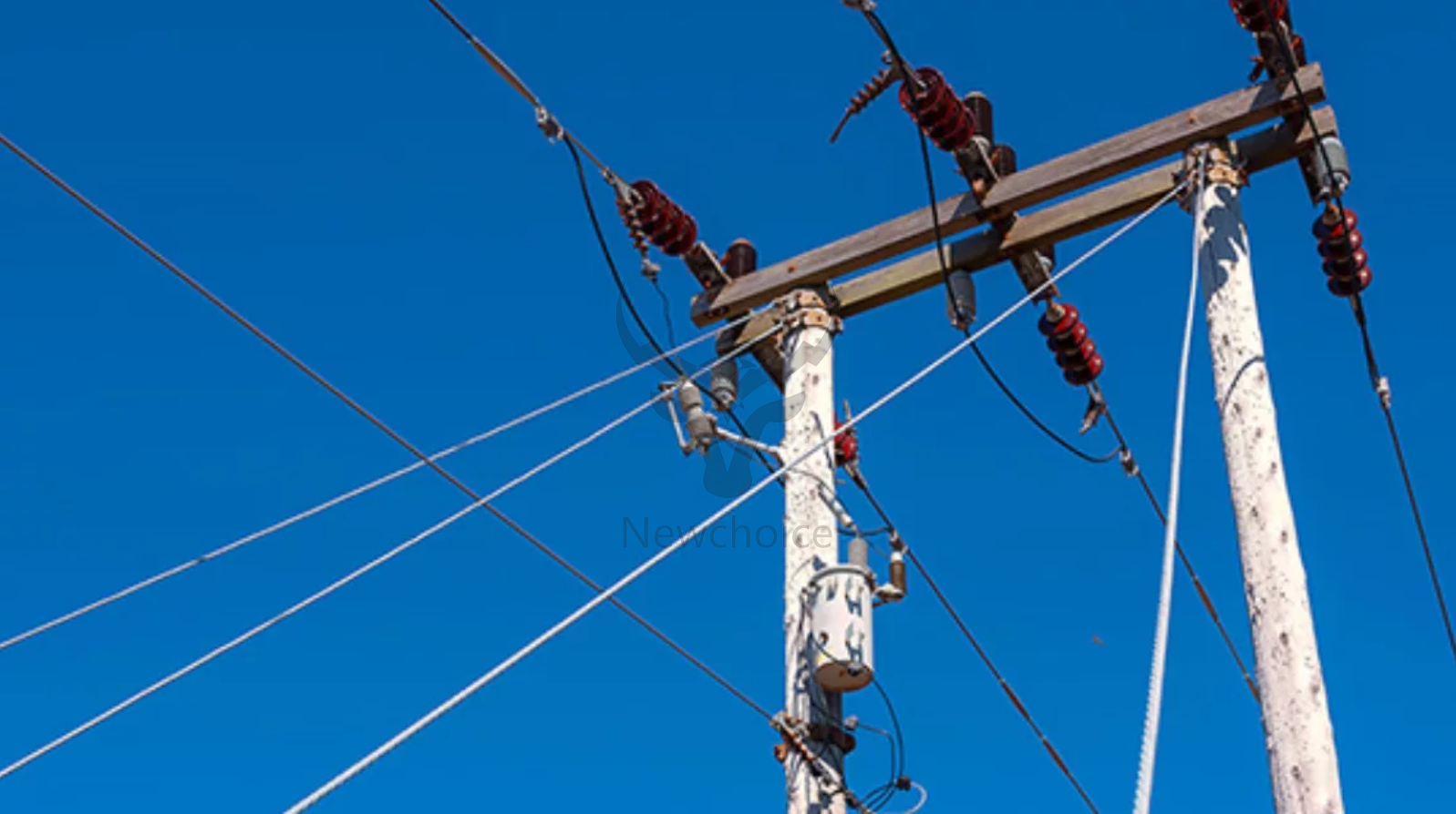 The Comprehensive Guide to Overhead Power Lines and Their Components