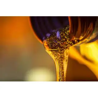 Motor Oil Antioxidants are additives designed to extend lubricant life by increasing the antioxidant properties of the base oil. Antioxidants enable lubricants to work at higher temperatures than without them. Many synthetic lubricants, especially hydroca