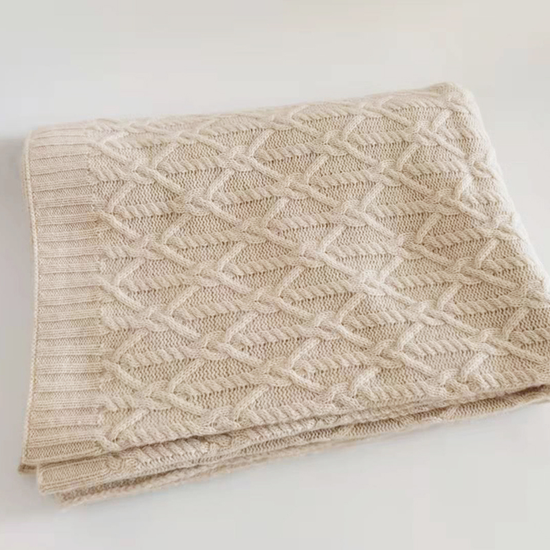 Analogie Cable Knit Blanket - Natural main image 0