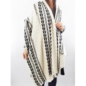 Women's intasia woven shawl