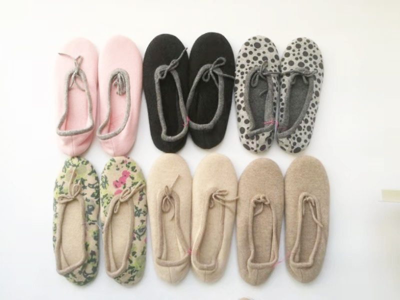mens cashmere slippers