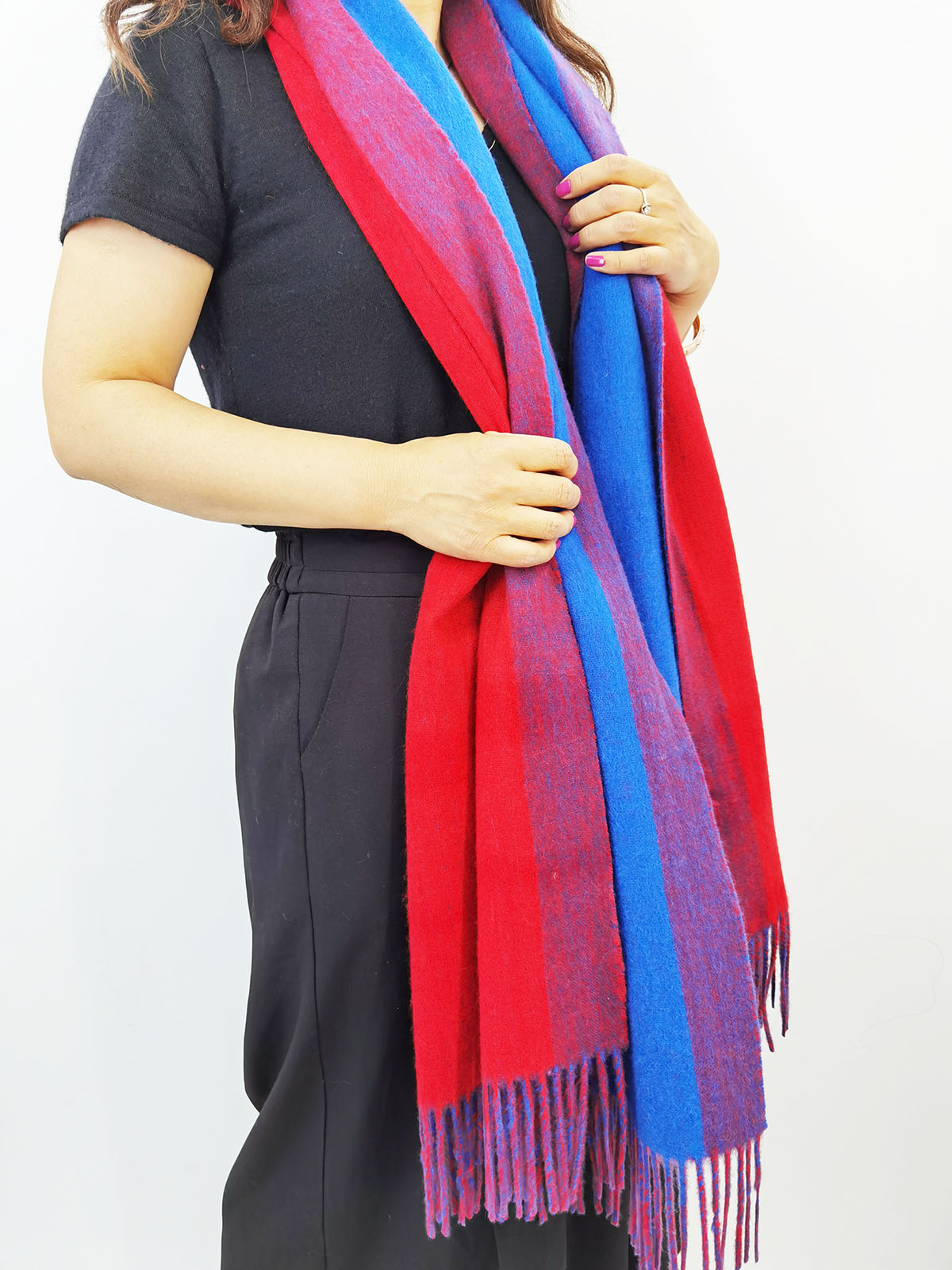 Reversible woven shawl FW