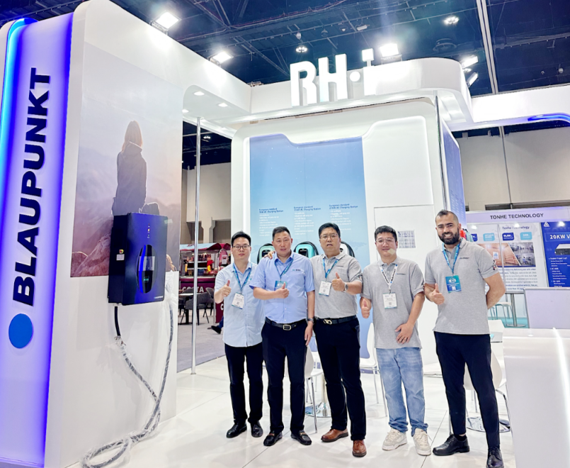 Ruihua Intelligent Shines at EVIS 2024 Abu Dhabi New Energy Exhibition