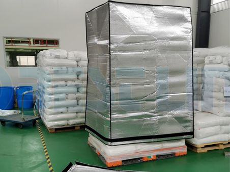 Why Should We Choose Insulated Pallet Covers?