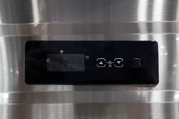 858L 4 Door Static Cooling Commercial Refrigerator 858L 4 Door Static Cooling Commercial Refrigerator
