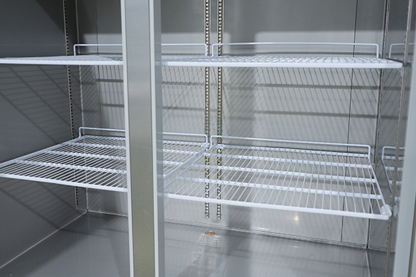 1226L 2 Solid Door Reach-In Refrigerator/ Freezer 1226L 2 Solid Door Reach-In Refrigerator/ Freezer
