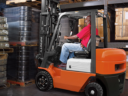 How to Ensure Forklift Safety: Avoid Common Mistakes and Boost Productivity.