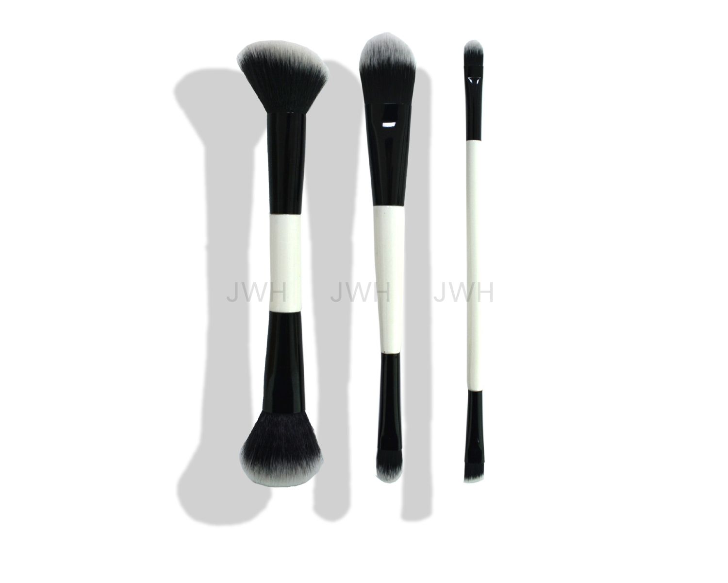 Types of Makeup Brushes: The Complete Guide to Makeup Brushes