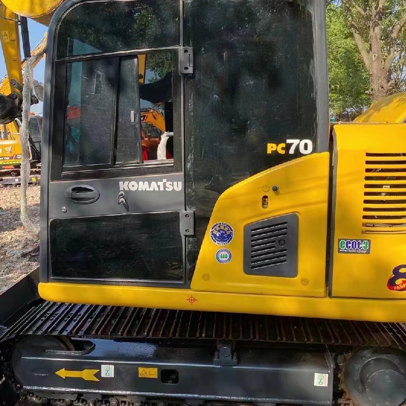 Used Komatsu 7 TON PC70 Mini Excavator