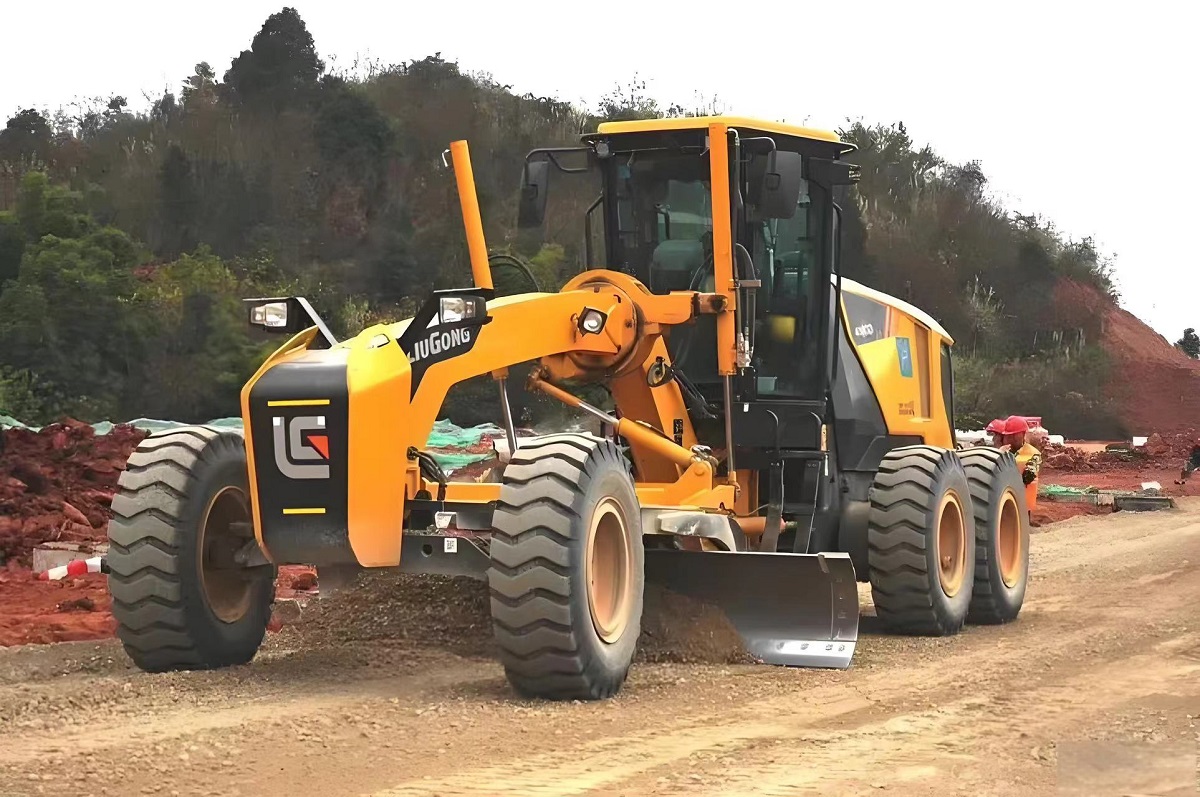 Custom Graders Graders, also known as motor graders, are highly specialized equipment ...