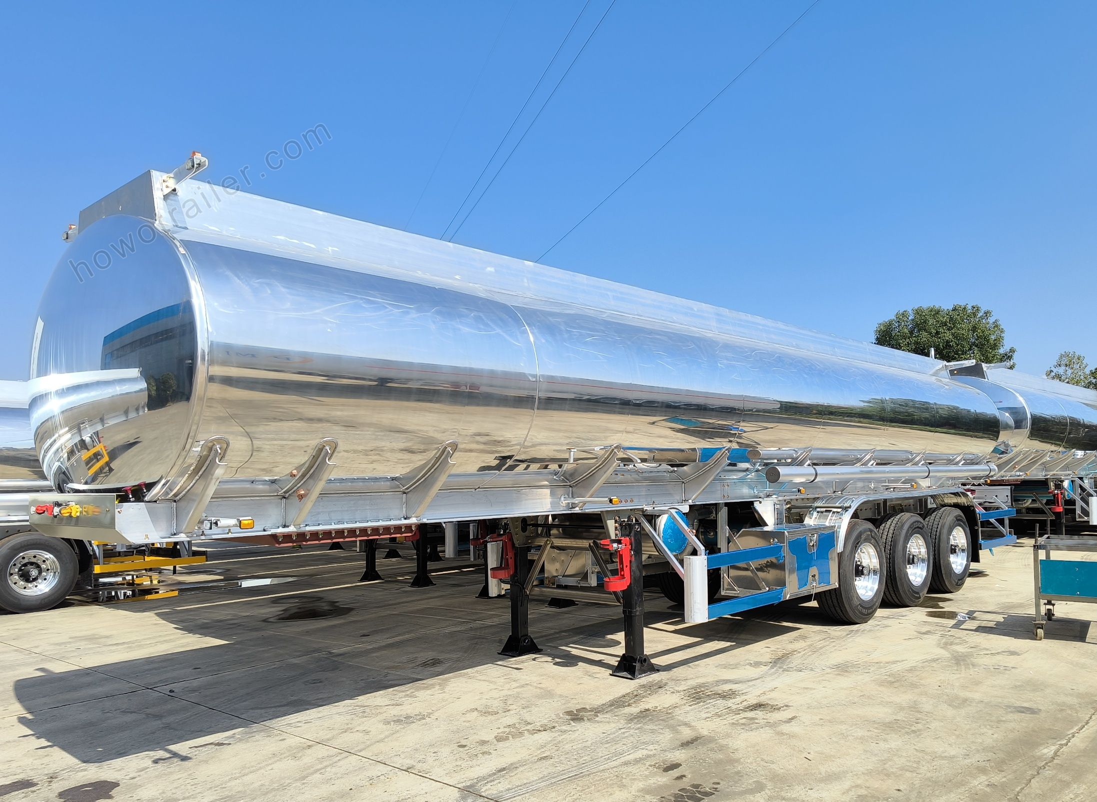 Porno internet stol ostida