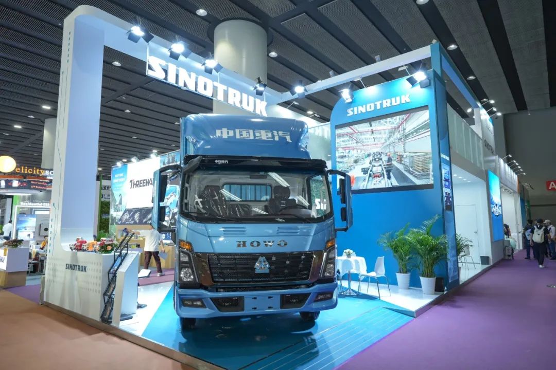 Advanced Manufacturing | Sinotruk Shines at Canton Fair