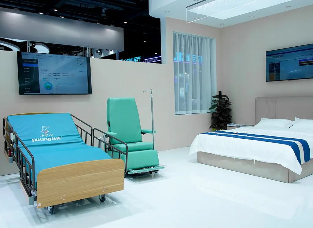 Pukang Medical CMEF| lead the new era of medical care