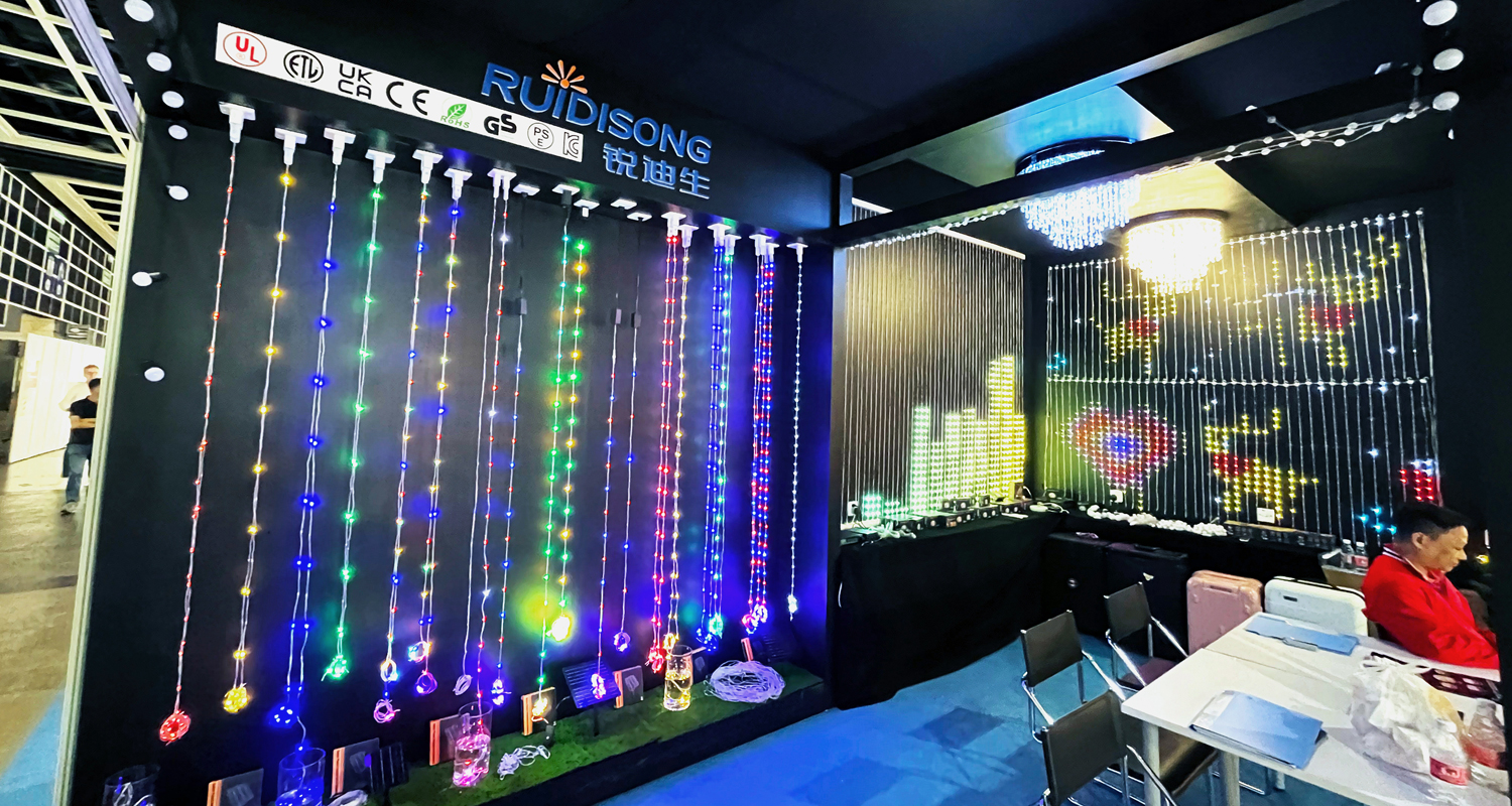 Ruidisong Showcases Innovation and Vision at 2024 HongKong Lighting Fair