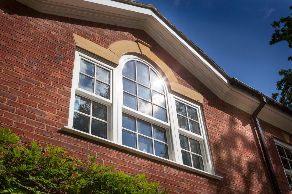 What are the most popular features in up-down sliding windows