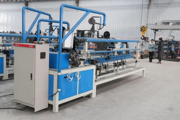 How Automatic Chain Link Fencing Machines Help You Save Time Labor Costs