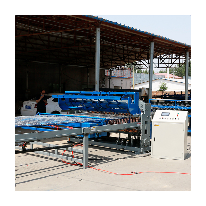 Chinese manufacturer fully automatic welding wire mesh making machine