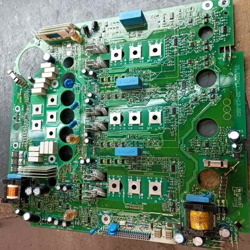 33.8224LL.3D-13.002 33.8224LL.3D-13.001 lenze board