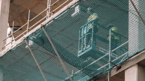 Picture of Eco-Friendly Flame Retardant Masterbatch for Construction Safety Nets