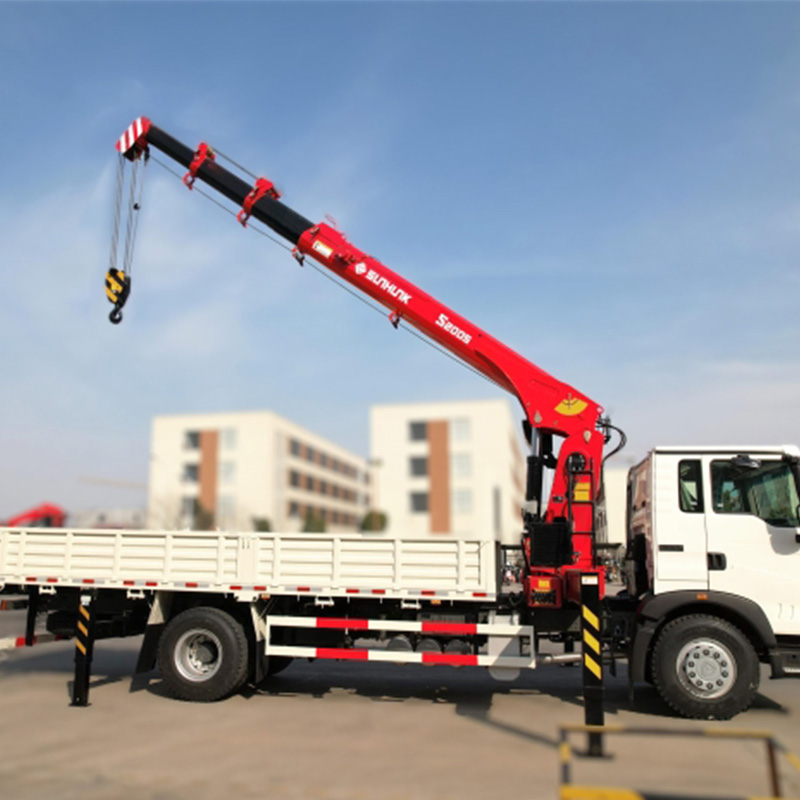 S2004 Engineering truck mounted crane