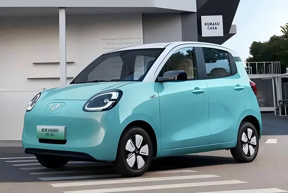 New changes in commuter vehicles: Wuling Hongguang MINIEV four-door version is launched