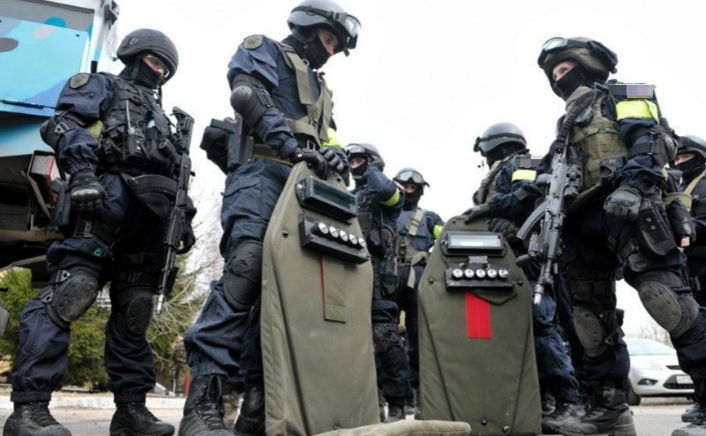 Differences between SWAT and Soldier Body Armor: Design Variations and Operational Needs