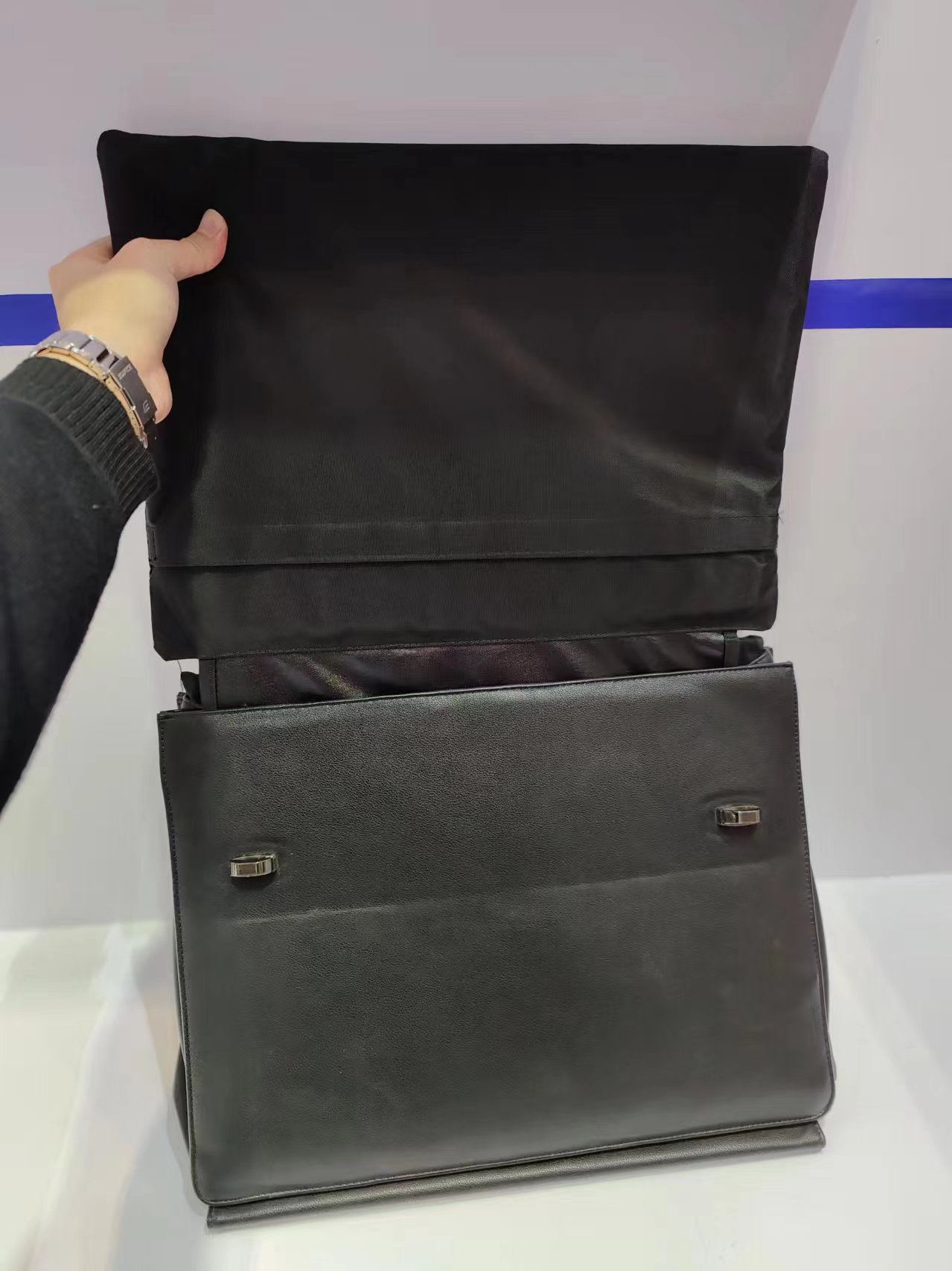 Longkui Bulletproof Briefcase