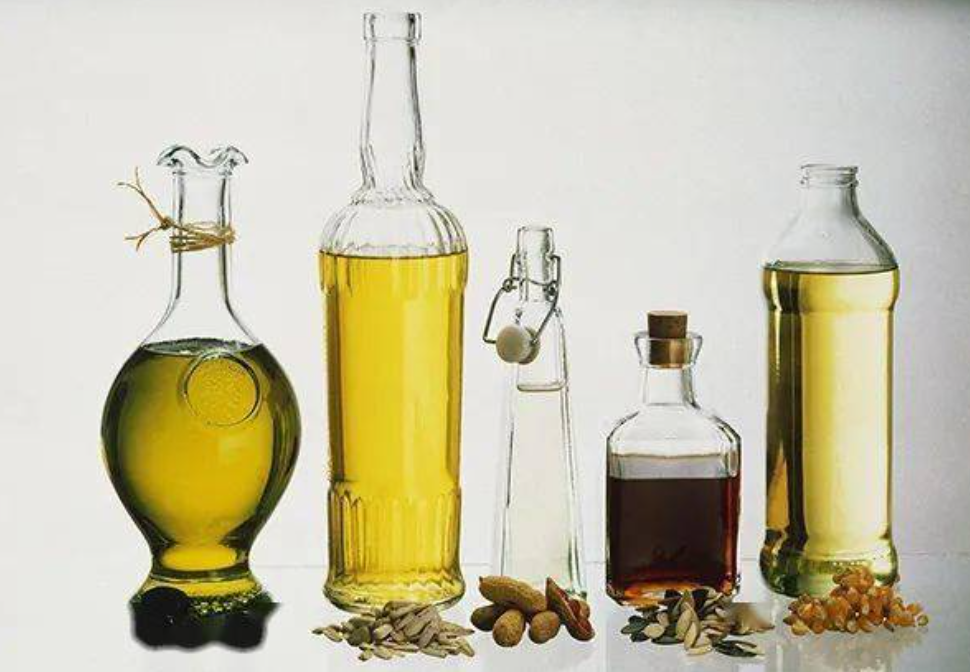Application of powder activated carbon in oil production