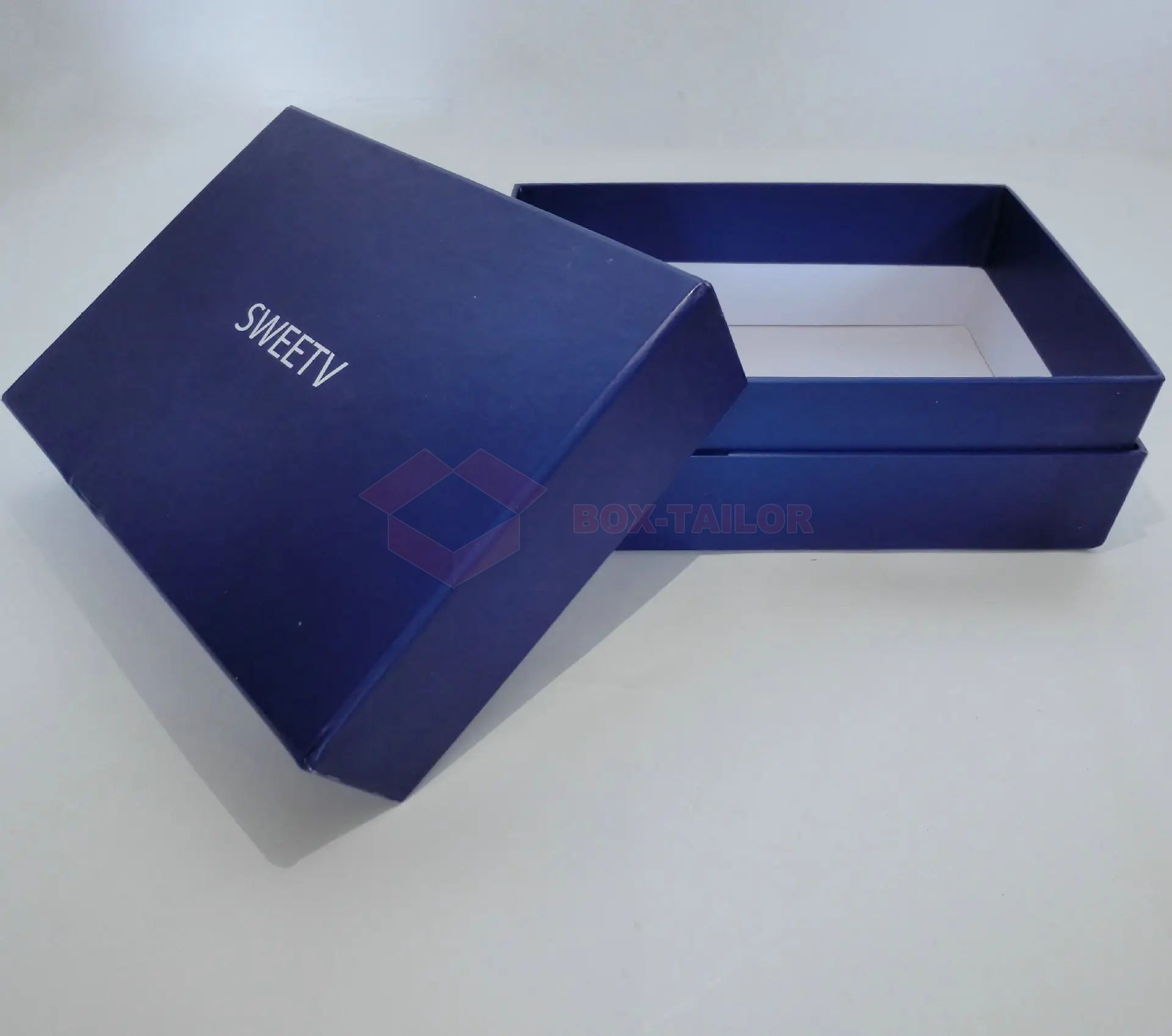 Customized Clothing Packaging Boxes, Clothing Box Design