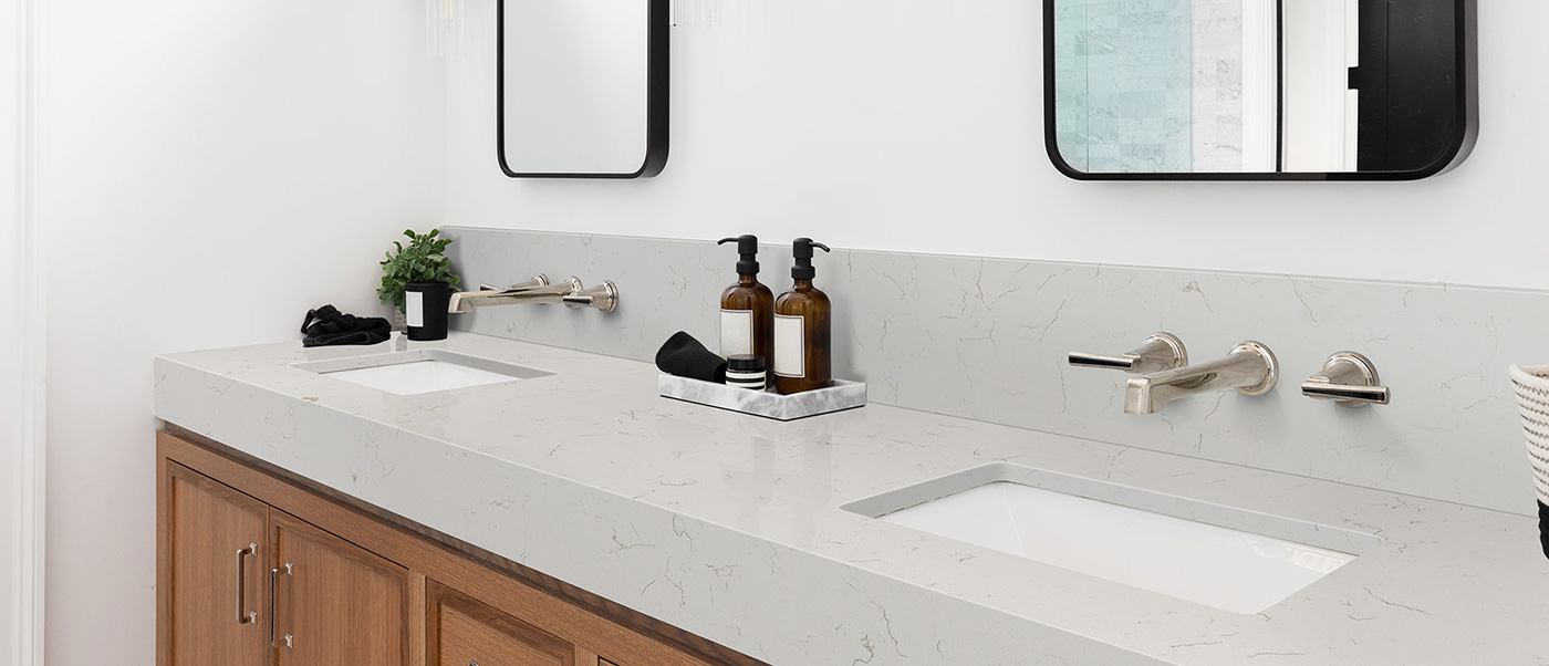 What are the advantage of quartz surfaces?