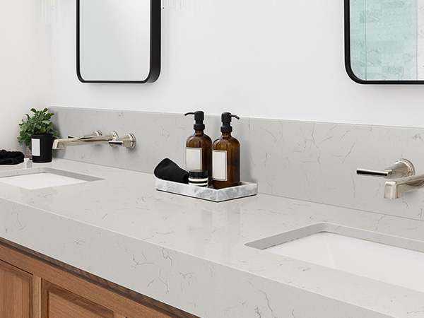 What are the advantage of quartz surfaces?