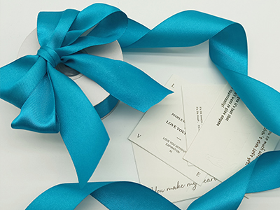 Creating Beautiful Bows: Easy DIY Ideas for Adding Elegance to Your Gifts