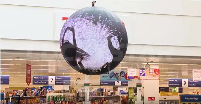 Spherical screen 360° visual feast without dead angle