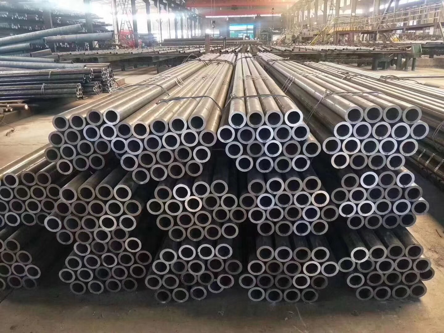 Seamless Steel Pipes: The Backbone of High-Pressure Systems