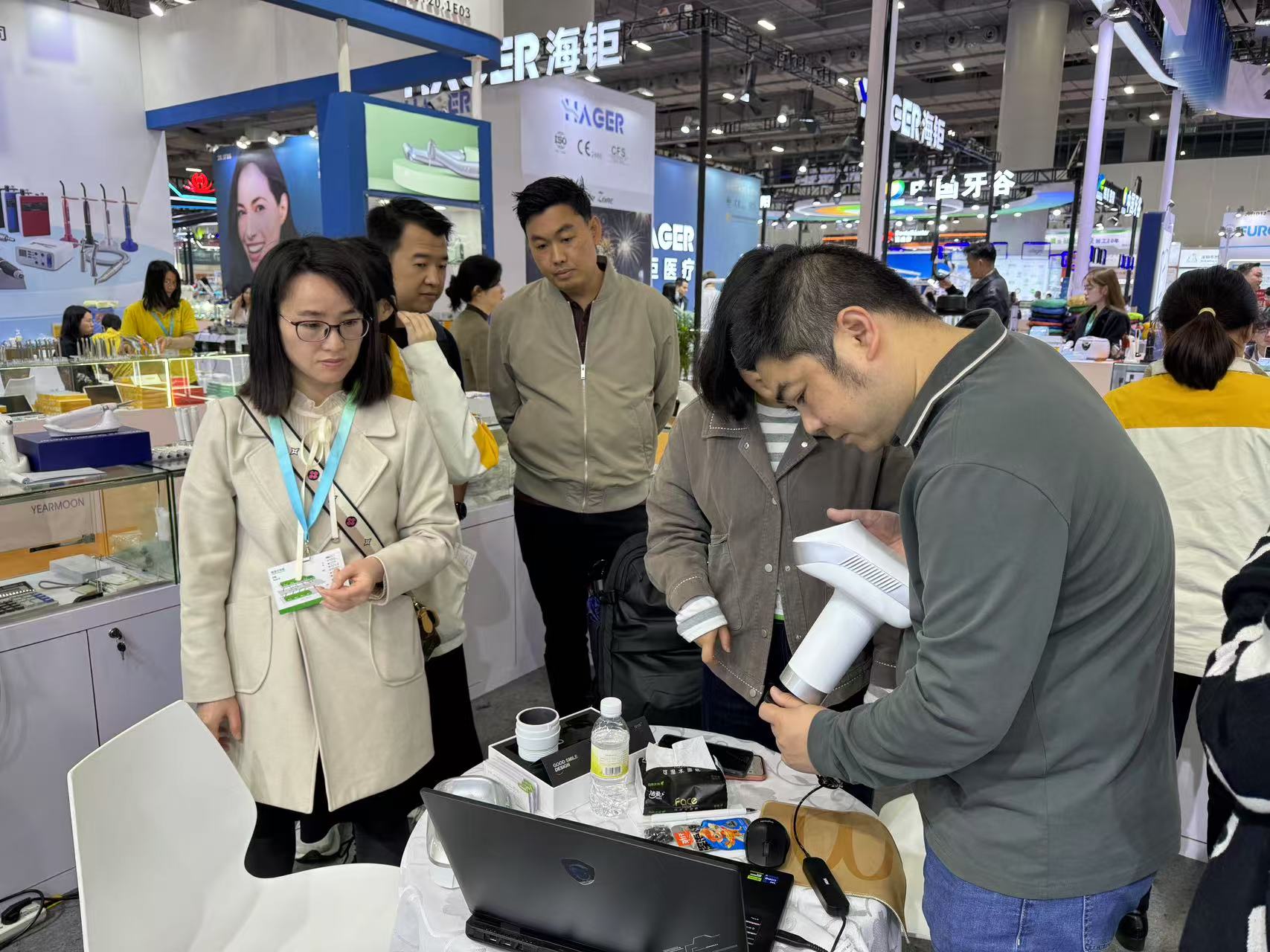 Vimel Dental Successful Moments in 2025 Dental South China