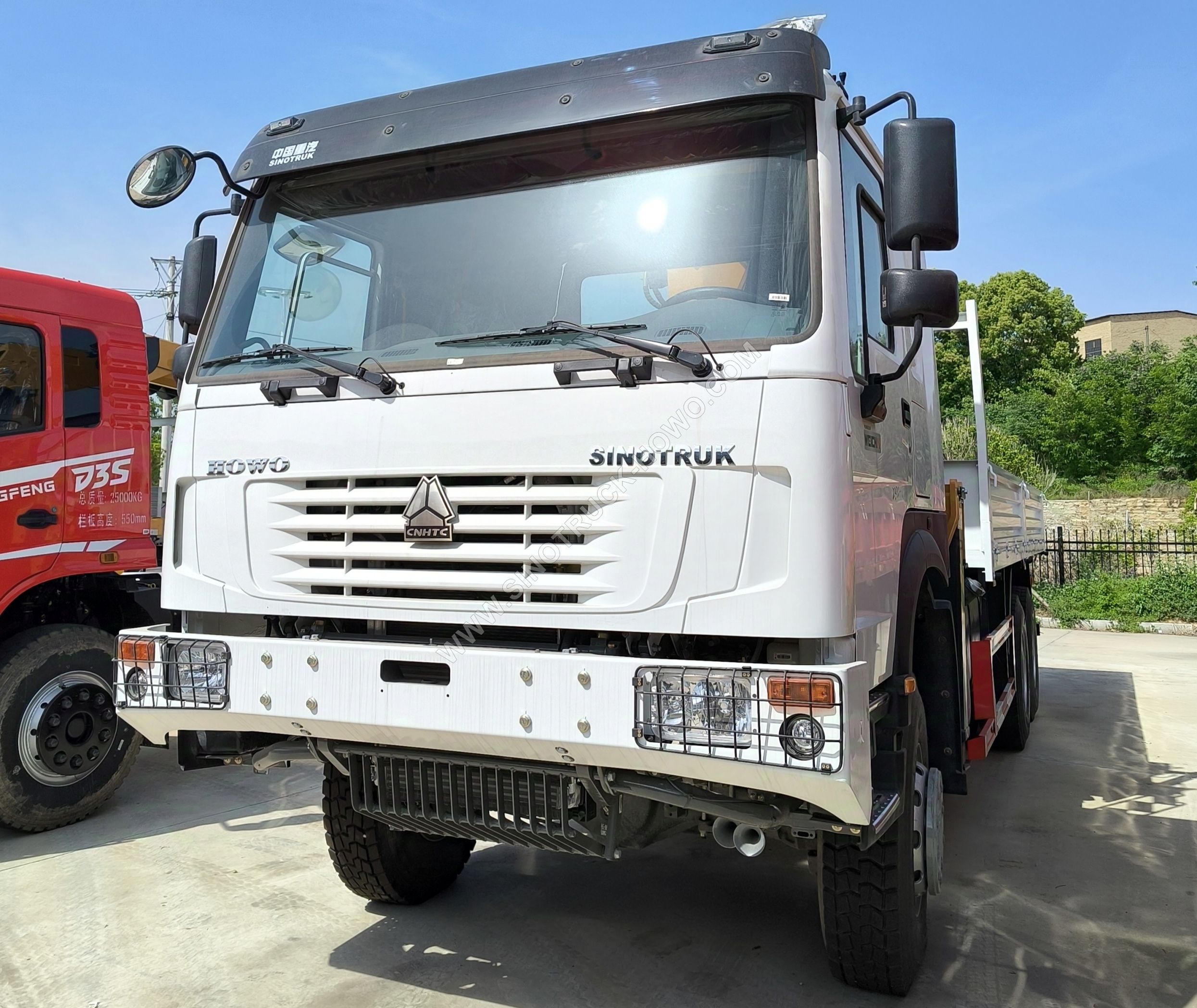SINOTRUK Water Sprinkler Truck
