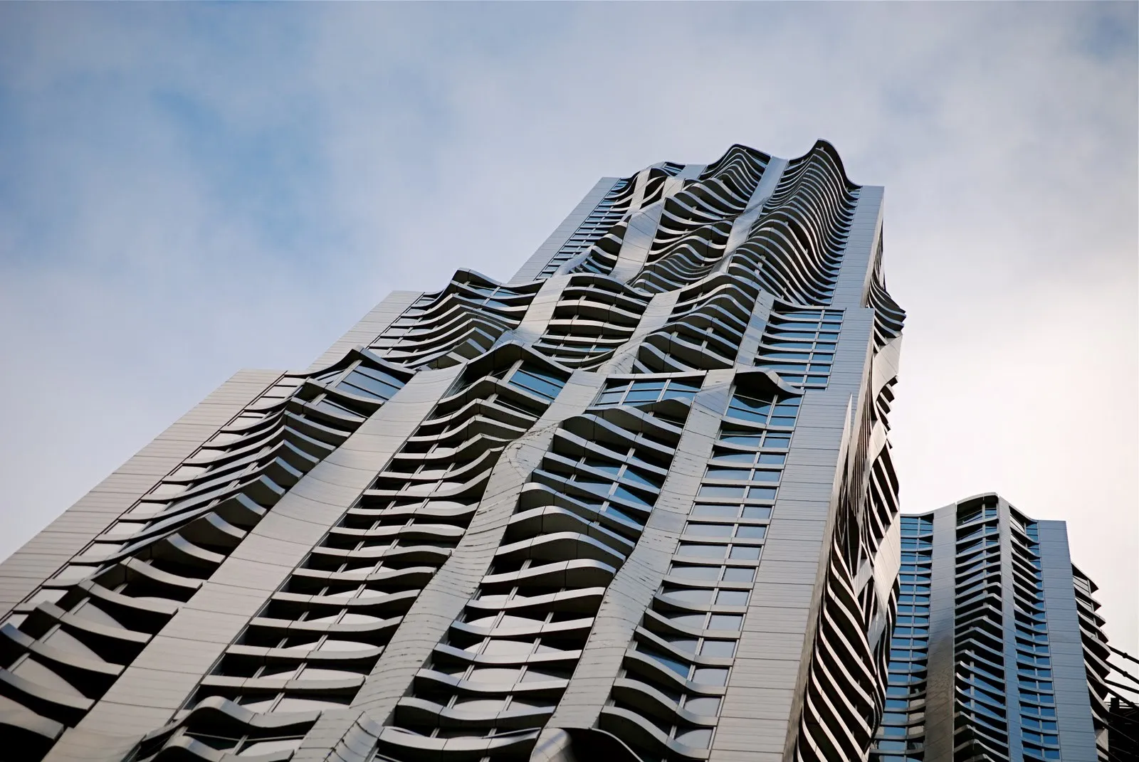Stainless Steel and Art: How Gehry Reinvented the Art of Metal Cladding.