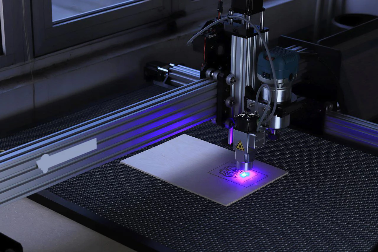 HERMDECO stainless steel laser engraving process - a precise journey from idea to finished product